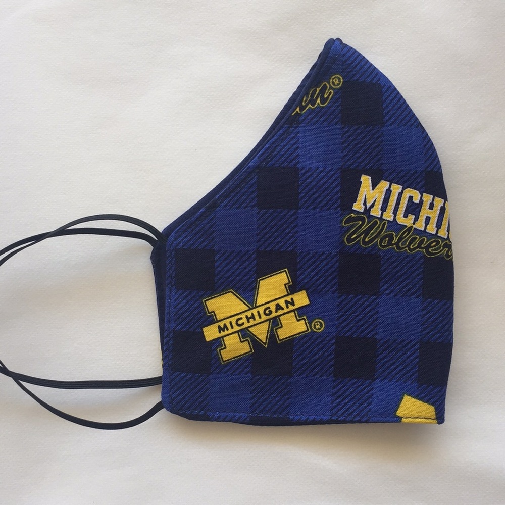 Michigan UofM Mask